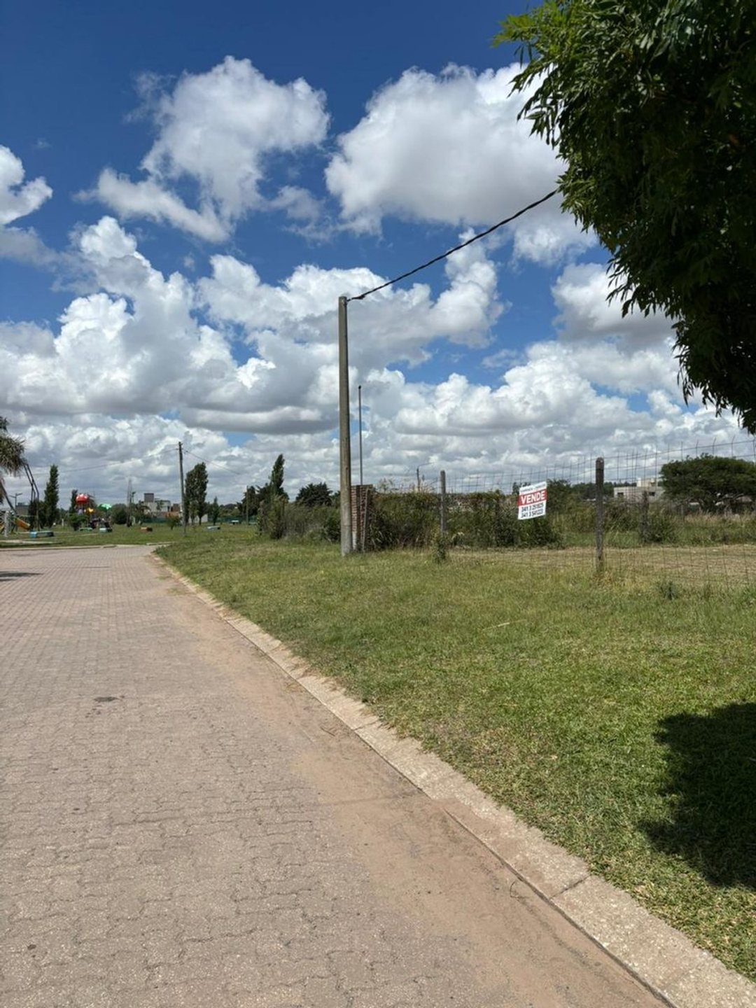 Venta de terreno en Acequias del Aire
