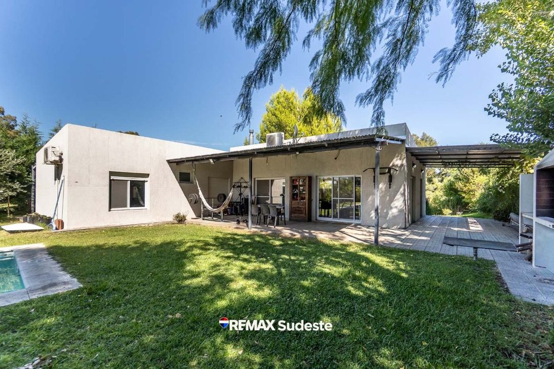 Hermosa casa con pileta