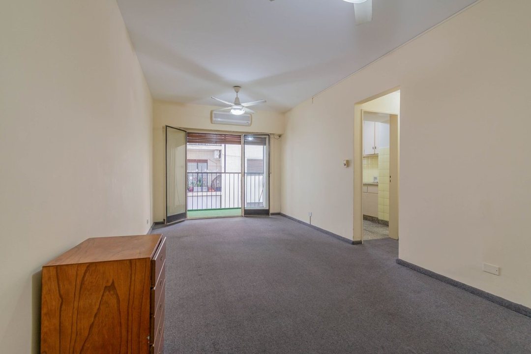 VENTA 4 AMBIENTES + 2 BAÑOS + 2 BALCONES - ALMAGRO