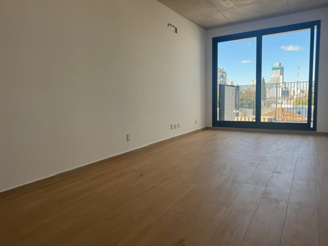 Venta Monoambiente estudio c/balcón contrafrente.