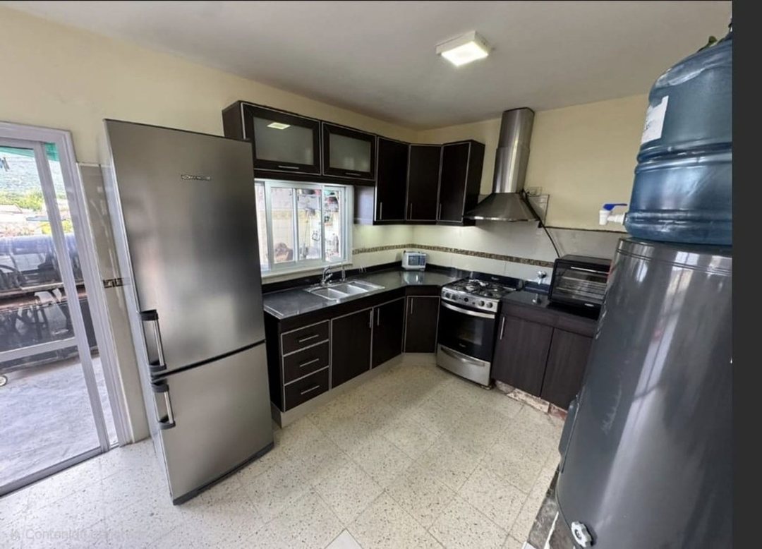 VENTA CASA-COSQUIN 6 DOR-COCHERA-CENTRO-APTA CRED.
