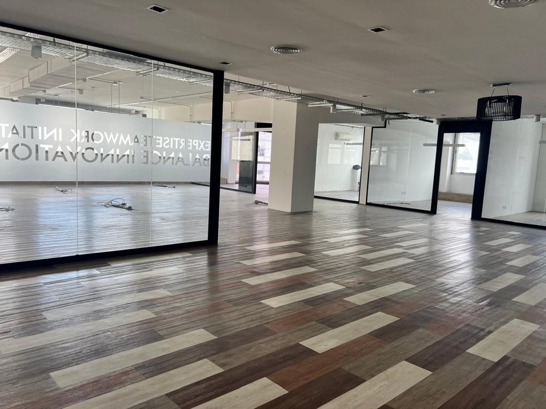 Oficina corporativa piso alto en pleno centro