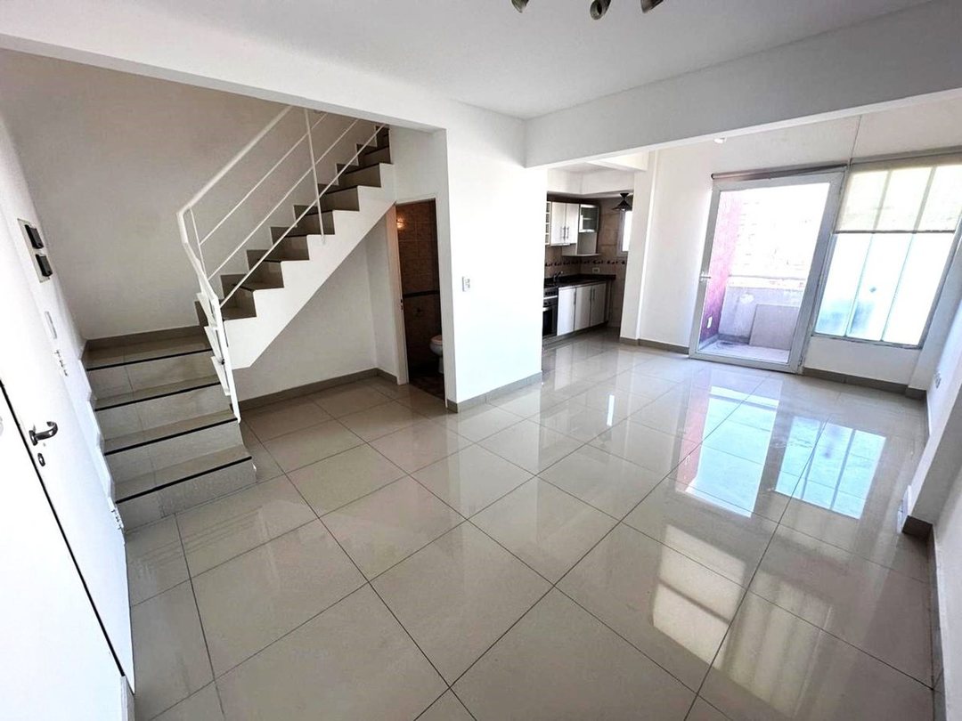 Venta Dto 2 amb Dúplex Balcón Villa del Parque