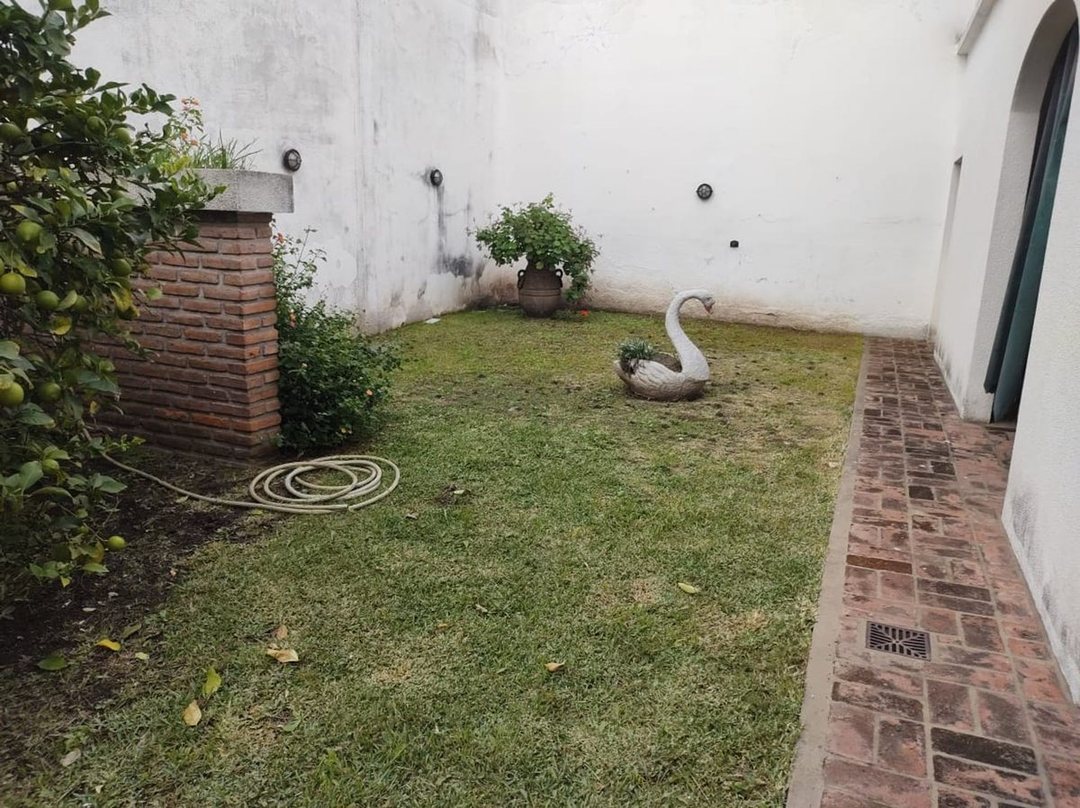 Venta PH 3 Amb cochera quincho fondo EL Palomar