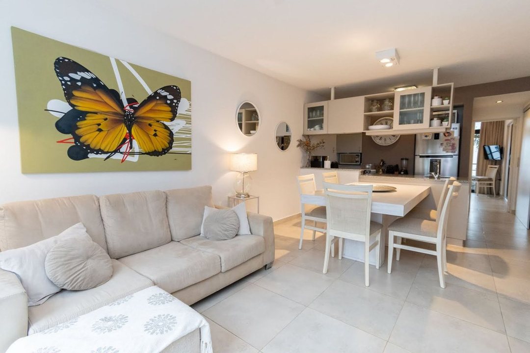 DEPARTAMENTO 1 DORM- EN BARRIO CANDIOTI-COCHERA