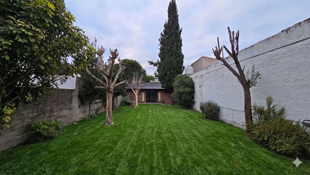 VENTA CASA 3 AMB. 2 PLANTAS GRAN PARQUE QUILMES