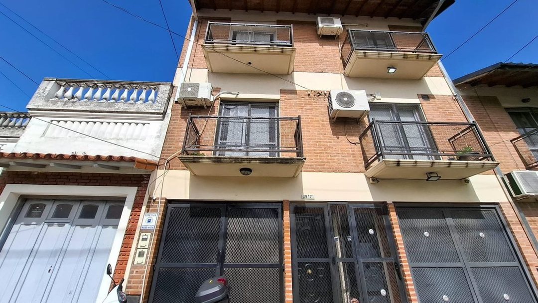 PH VENTA 3 AMBIENTES CON COCHERA APTO CRÉDITO