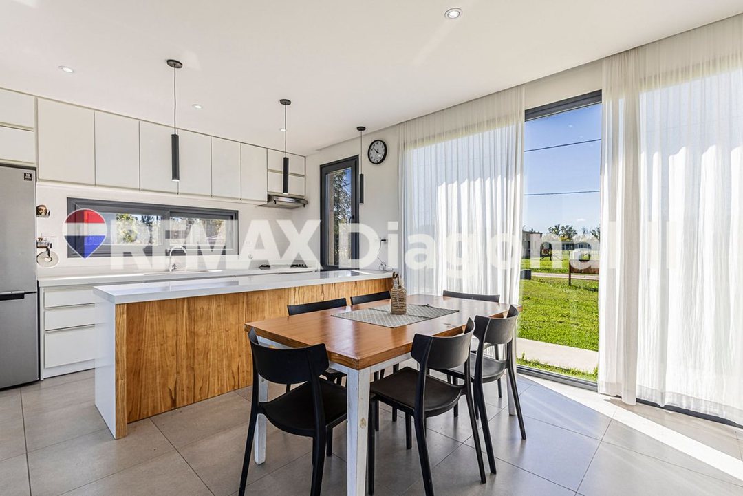 Casa en Venta en Campos de Roca II