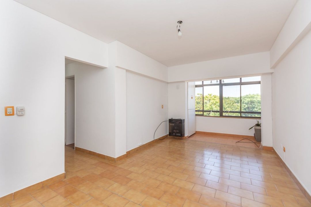 Venta dpto 3 Amb Avellaneda centro con Cochera