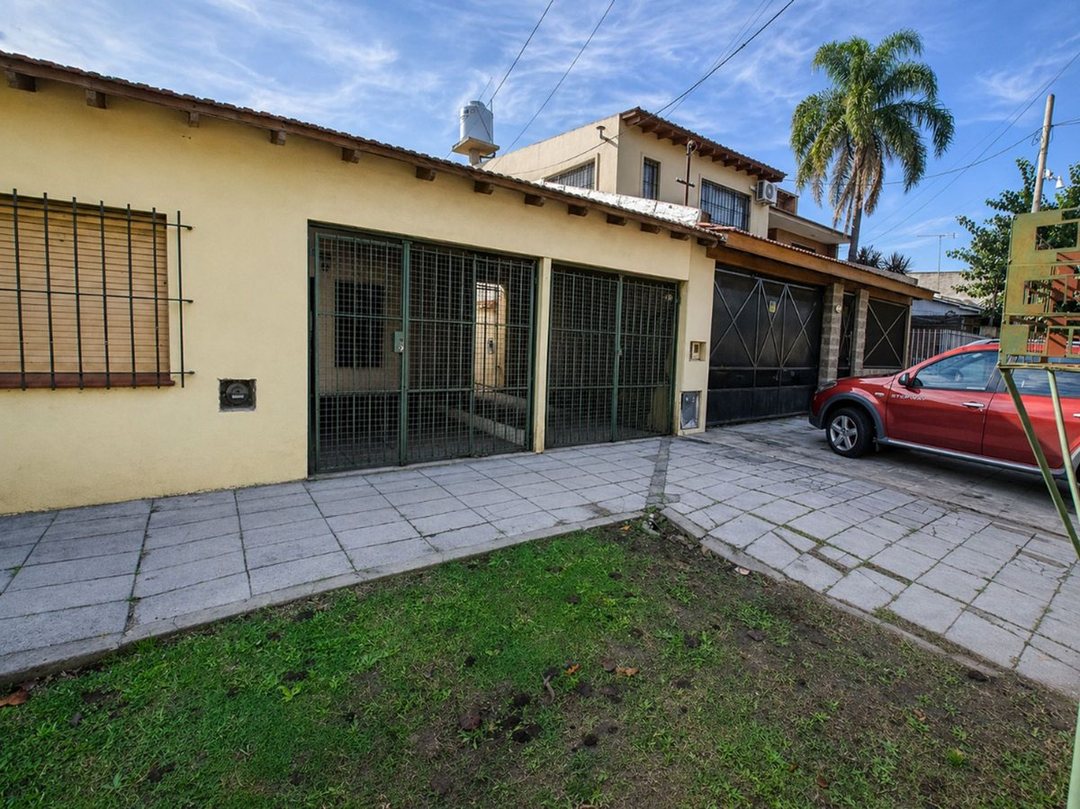 CASA VENTA EN LLAVALLOL 3 AMB CON GRAN POTENCIAL