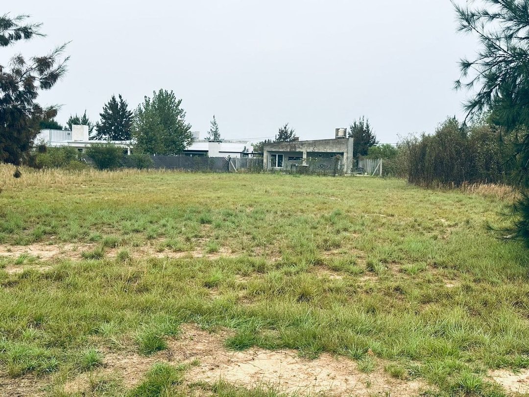 Se vende terreno en Lagos del Leyes