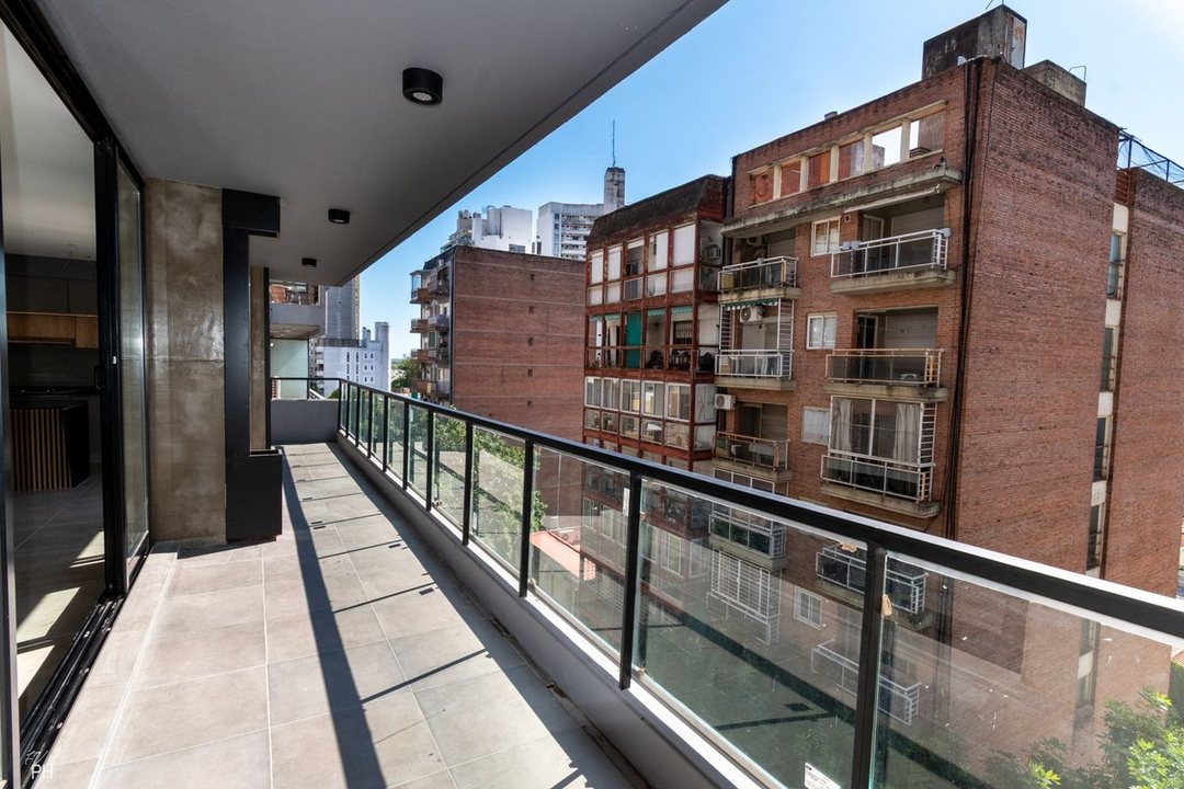 DEPARTAMENTO EN VENTA MARTIN TRES DORMITORIOS