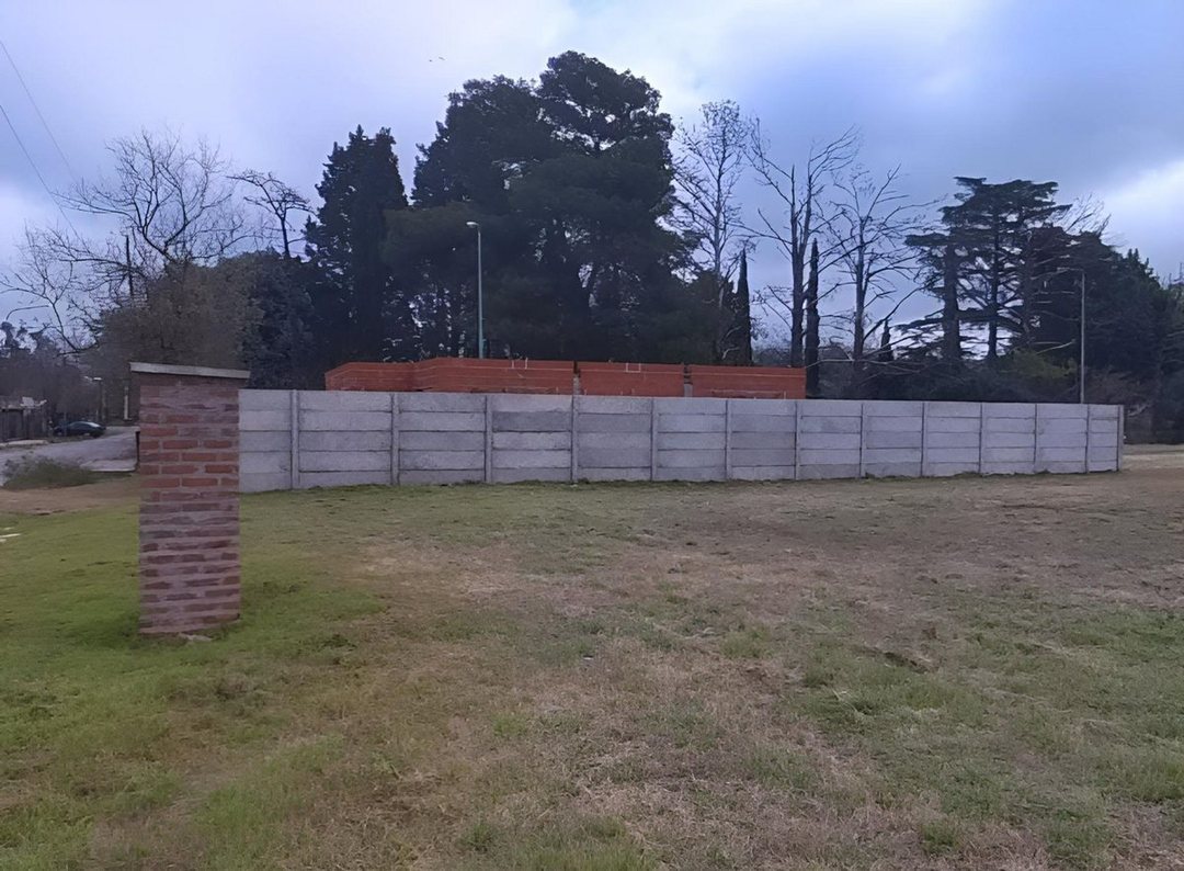 Lotes en venta en Lujan de 300 m2 dueño financia