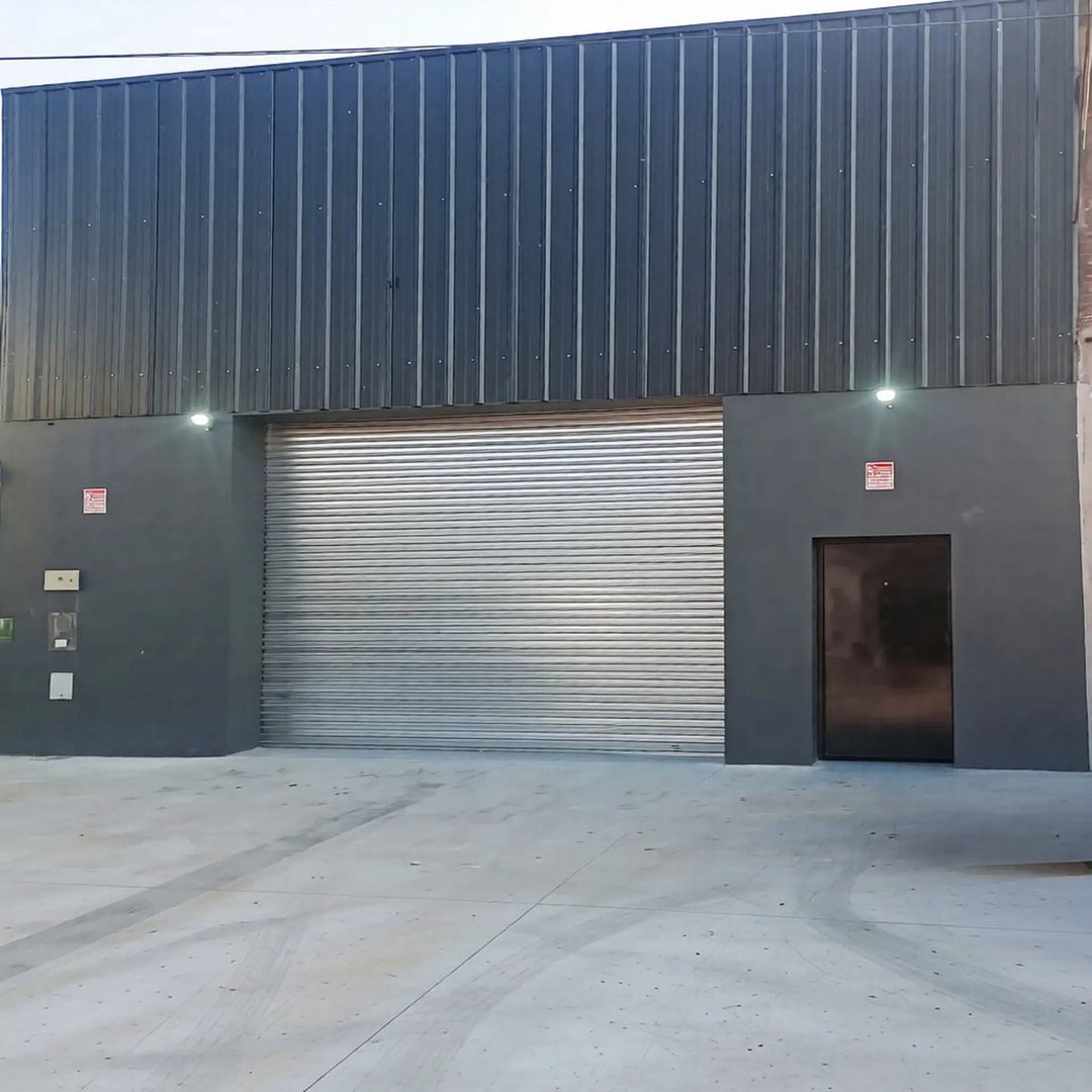 GALPÓN DEPÓSITO VENTA A ESTRENAR 600m2 CIUDADELA