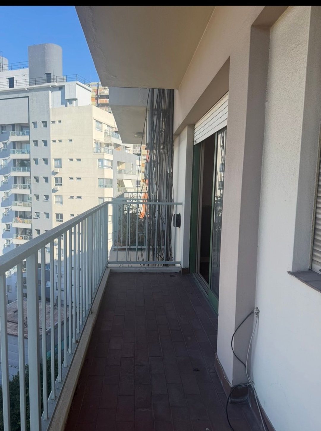 3 Ambientes Súper Luminosos-Balcón-Cochera opc.-