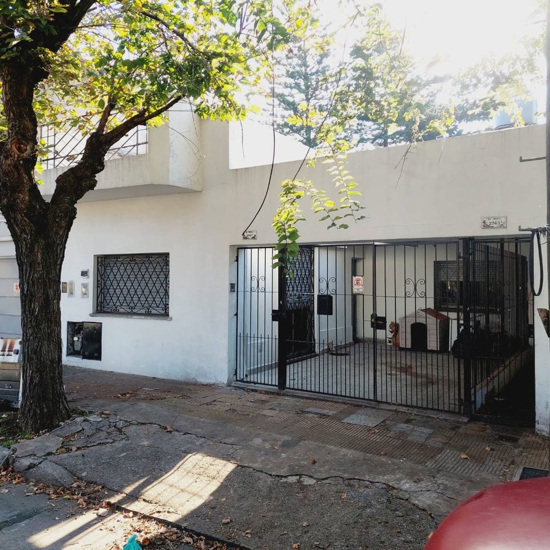 VENTA 2 CASAS INDEPENDIENTES MISMO LOTE V.A. SI.