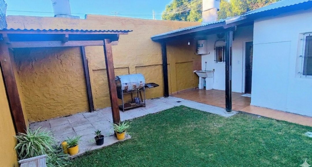 VENTA PH 3AMB PLANTA BAJA JARDIN HURLINGHAM PERMUT