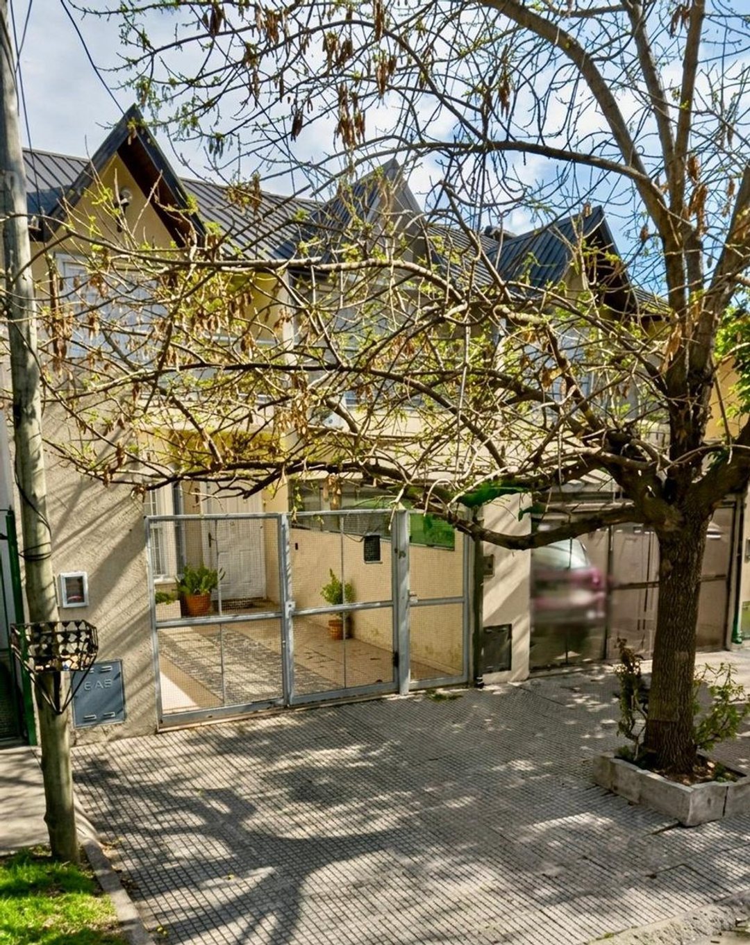 VENTA DUPLEX 3 AMBIENTES CIUDAD EVITA
