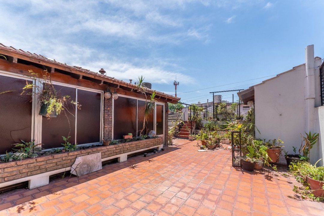 VENTA CASA 5 AMB PATIO QUINCHO TERRAZA BOEDO