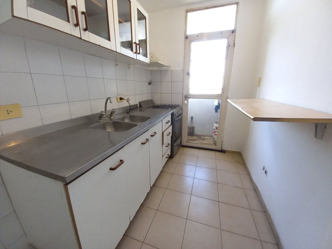 VENTA DE DEPARTAMENTO 3 AMB EN QUILMES APTO CRED.