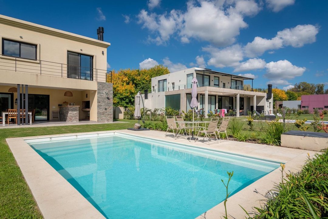VENTA CASA 5 AMB HARAS SAN PABLO RODRIGUEZ