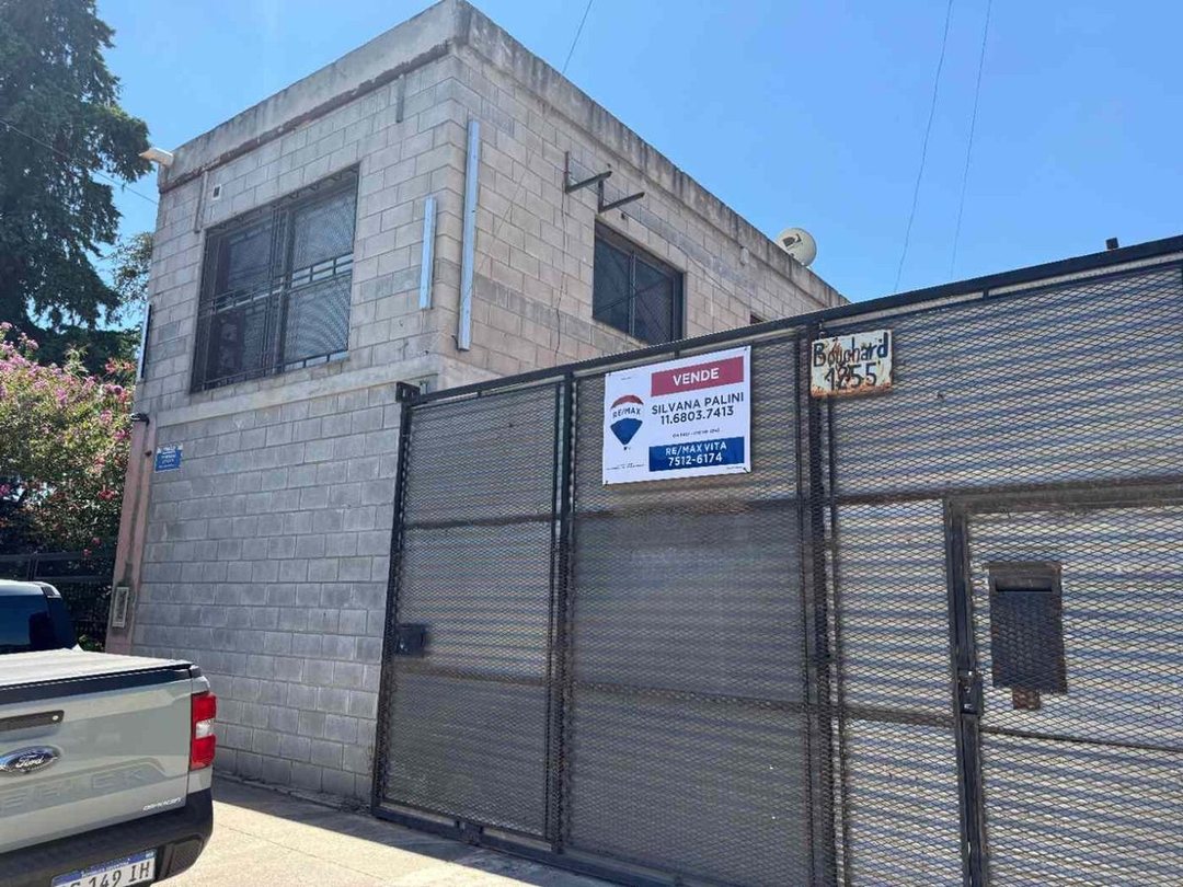 Galpon en venta, financia, Moreno