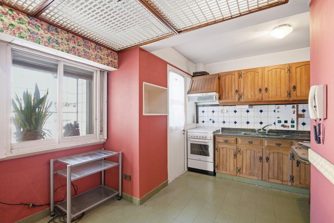Venta depto 3 amb con balcon Boedo Caba
