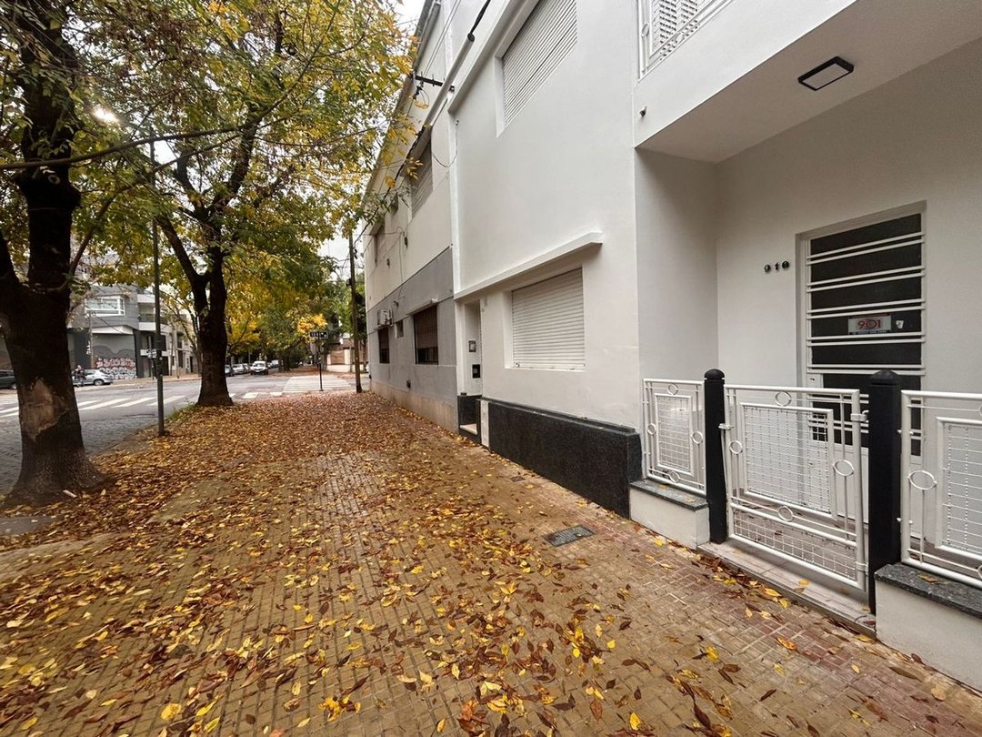 PH en VENTA, PA,  3 DORMITORIOS Y BALCÓN