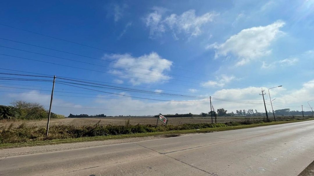 VENTA CAMPO RUTA 2 C/ PROYECTO APROBADO LOTEO INDU