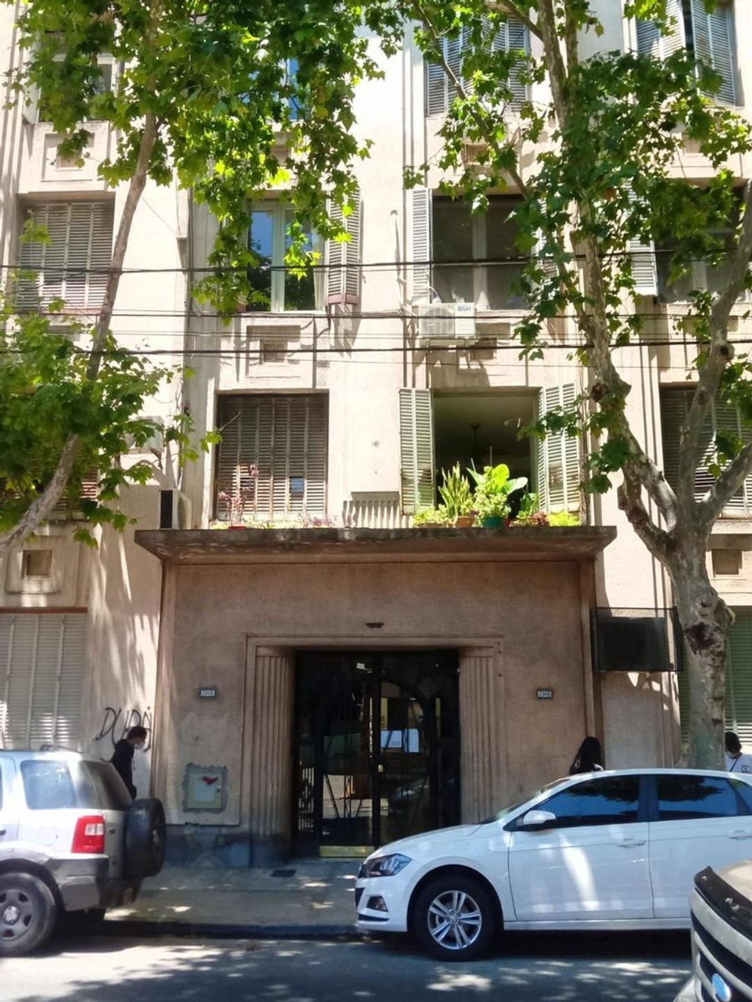 DEPARTAMENTO 2 AMBIENTES VENTA BALVANERA LUMINOSO