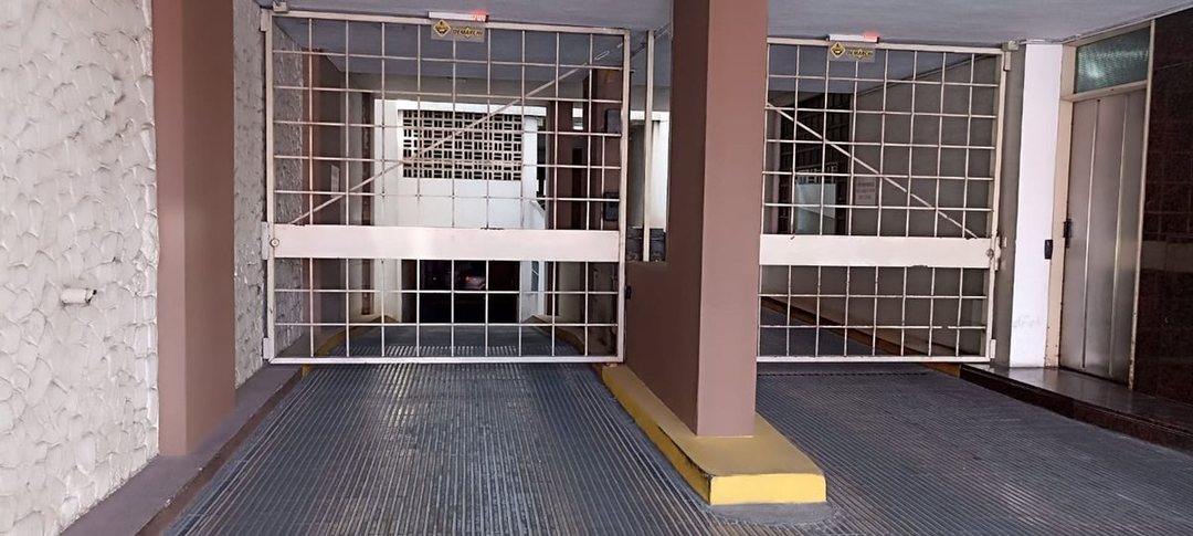 COCHERA EN VENTA ZONA CENTRO
