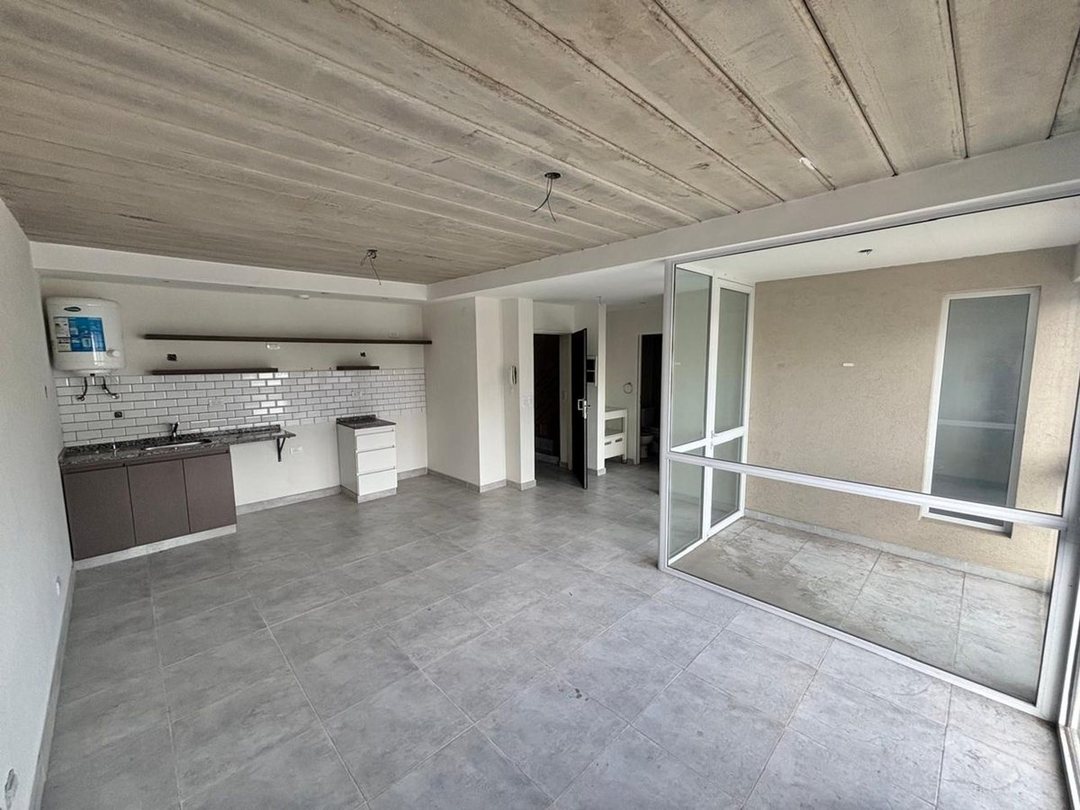 DEPARTAMENTO 2 AMBIENTES EN VENTA - HURLINGHAM