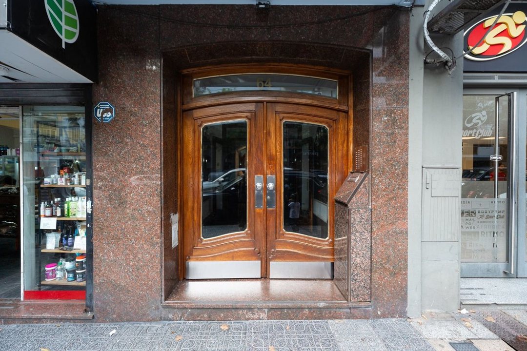 DEPARTAMENTO 3 AMBIENTES EN VENTA - FLORES - CABA
