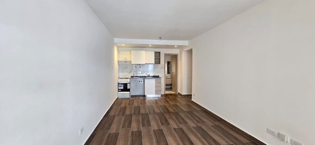 Venta Monoambiente con balcón Barrio Martin