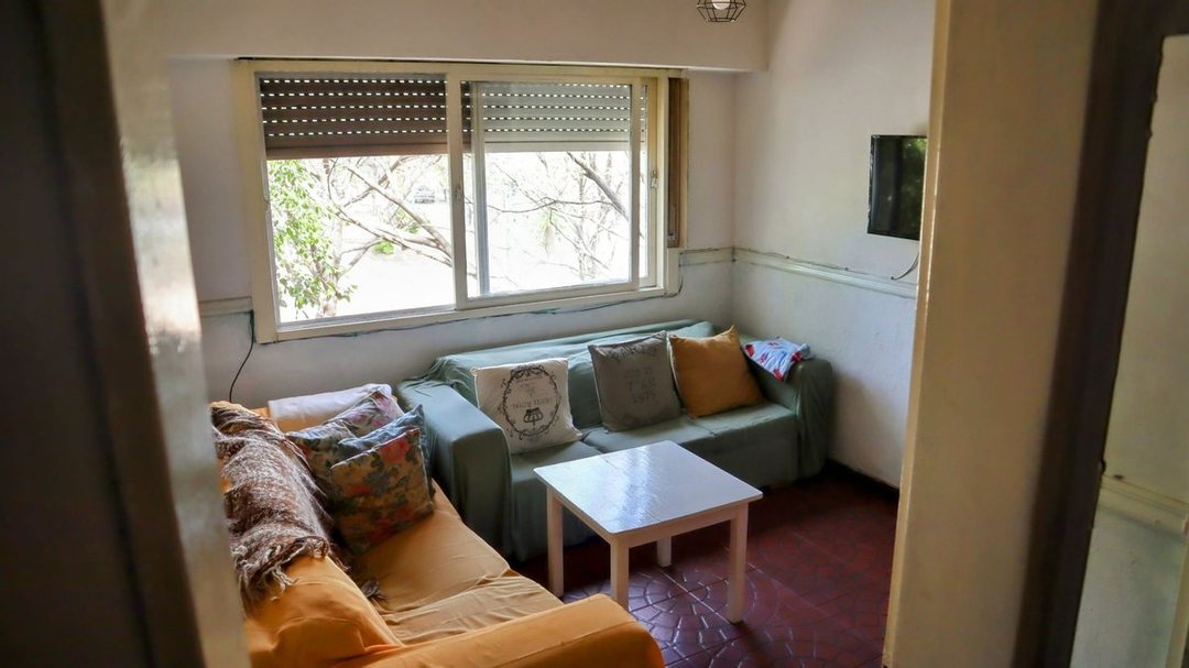 VENTA Casa MultiFAMILIAR dos Plantas 6 Amb