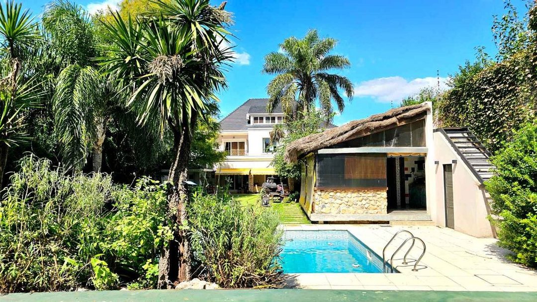 Venta Casa estilo Suizo 650 m2 cub Vicente Lopez