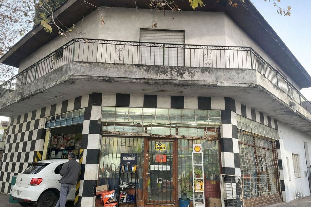 ESQUINA COMERCIAL VENTA EN MERLO IDEAL INVERSORES
