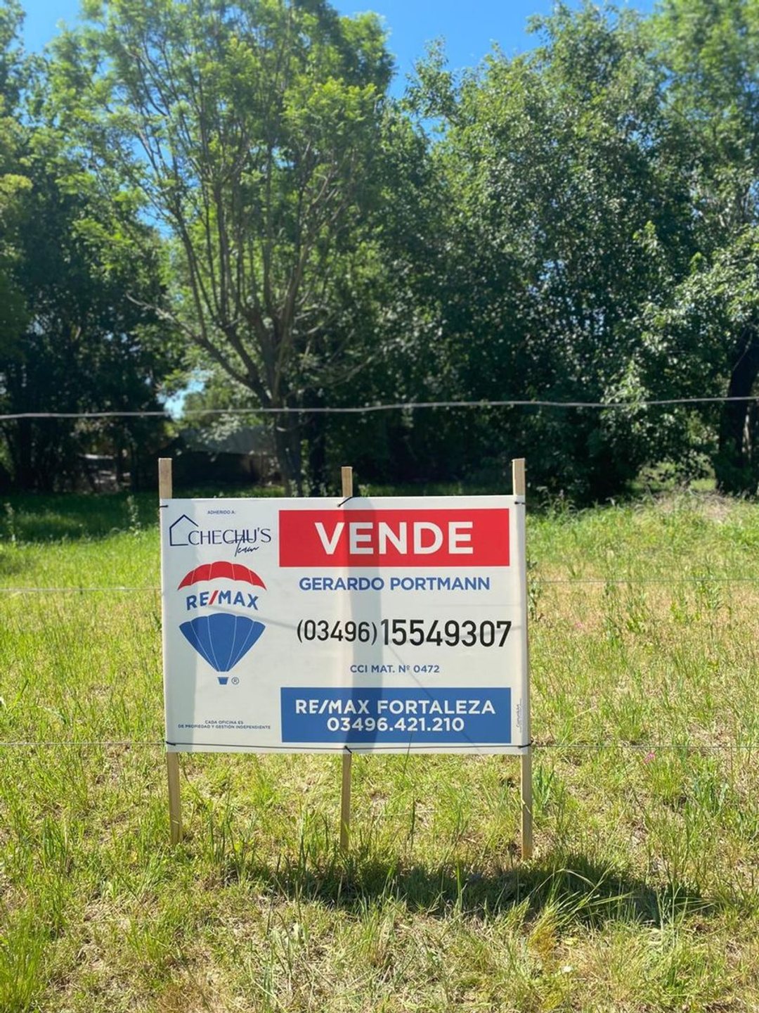 VENTA TERRENO EN GRUTLY