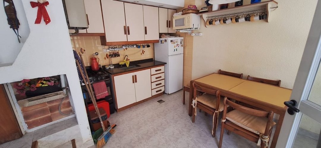 VENTA MONTE GRANDE DUPLEX 4 AMB.  EN COUNTRY