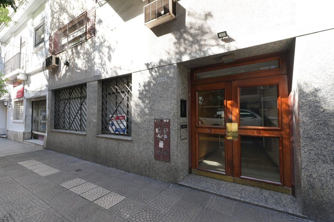 PALERMO. DEPARTAMENTO 3 AMBIENTES CON PATIO.