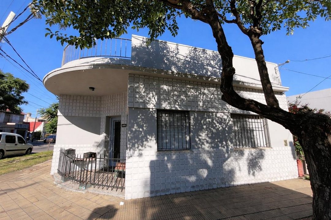Casa 5 ambientes en venta en Gerli Avellaneda
