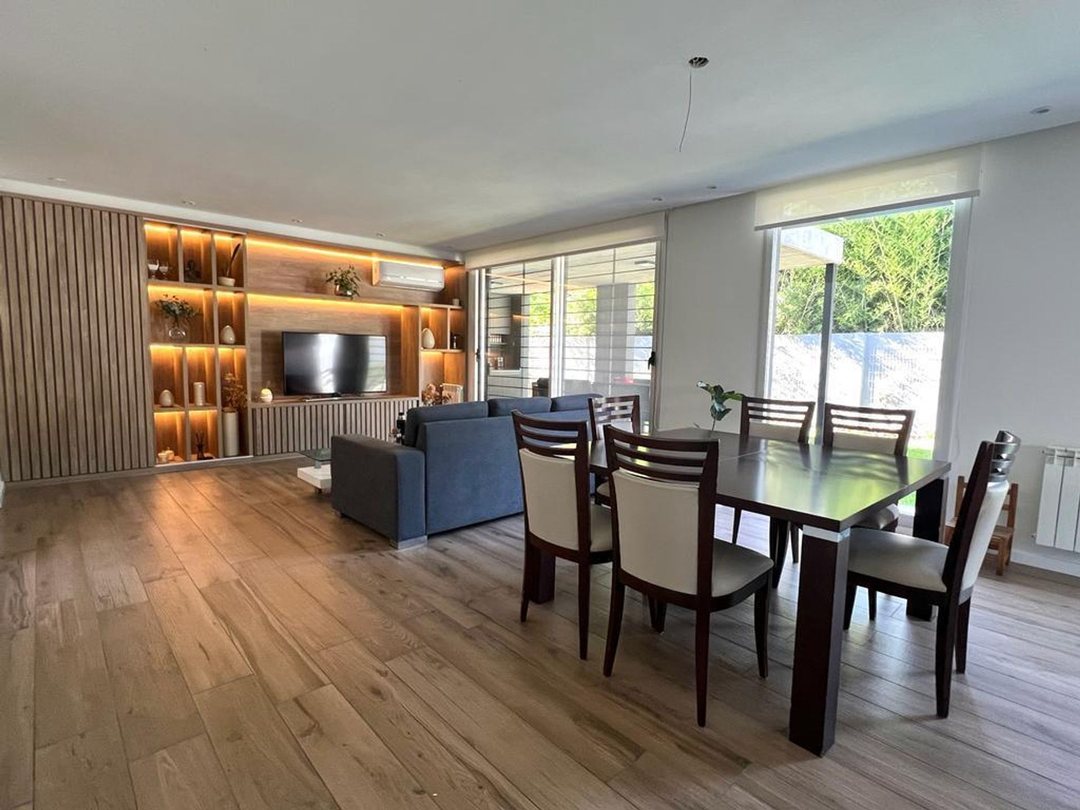 Venta casa 3 dormitorios Villa Sofia, Fisherton.