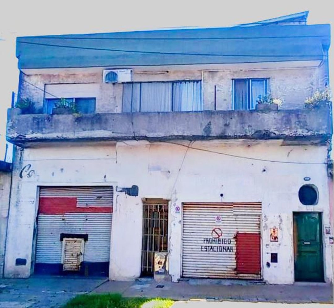 LOCALES + DEPARTAMENTO 4 AMB. EN VILLA BALLESTER