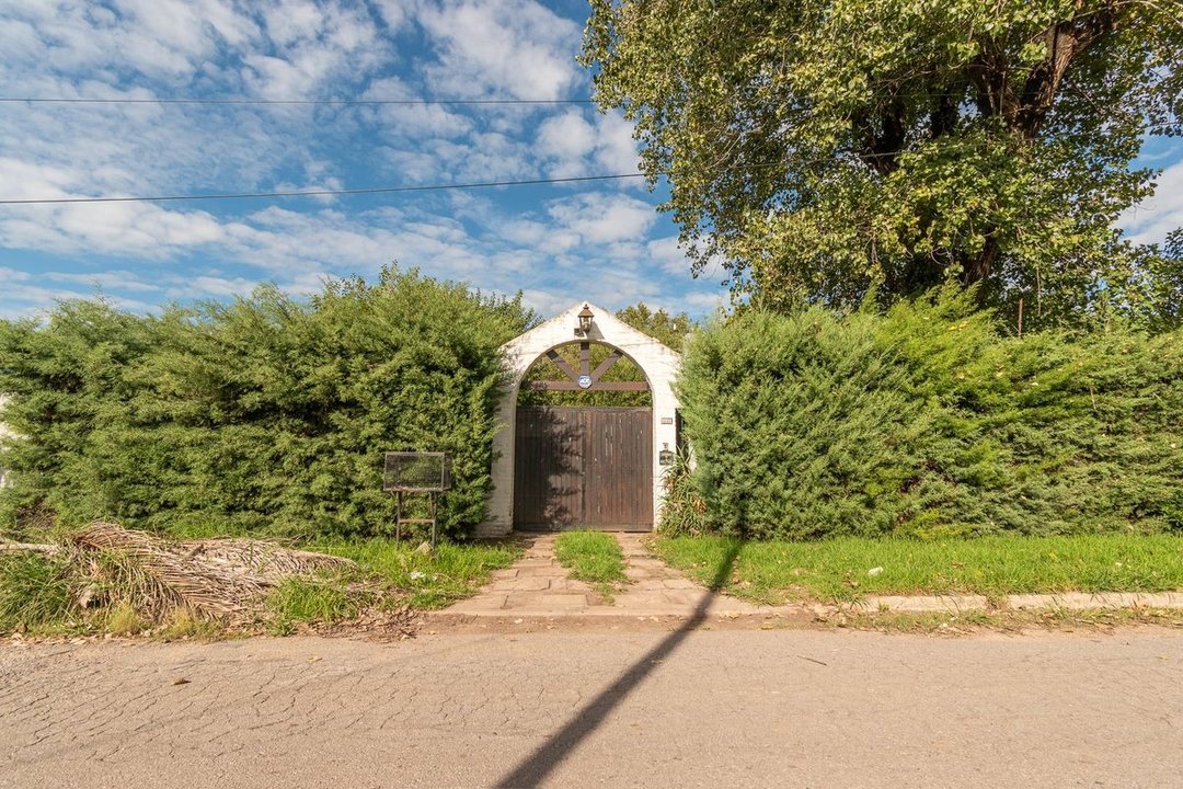 VENTA DE QUINTA 5 AMB ZONA FRANCISCO ALVAREZ