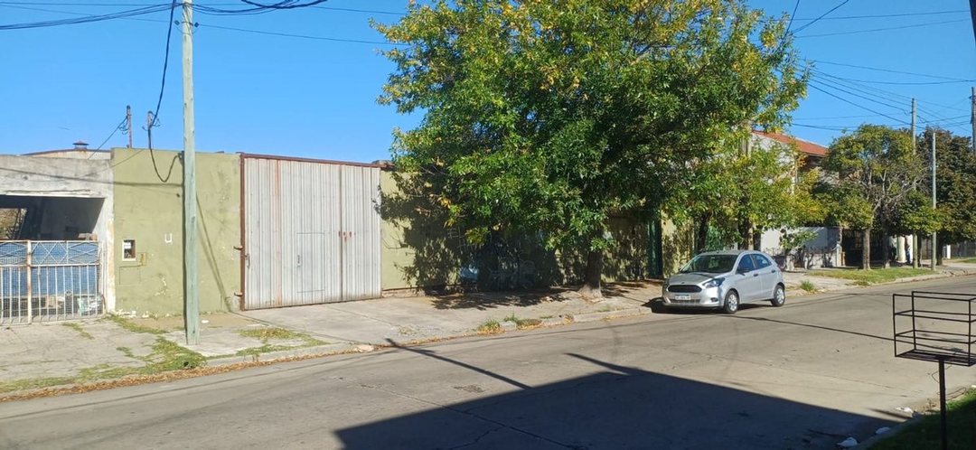 VENTA GALPON DEPOSITO LANUS O . MULTIPLES DESTINOS