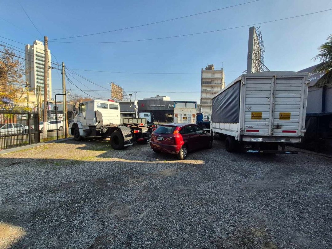 LOCAL+LOTE ESQUINA de 450 m2 - LANUS OESTE - FOT 3