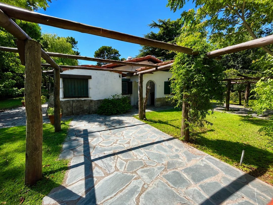 VENTA Casa Quinta sobre 3 lotes | El Sosiego