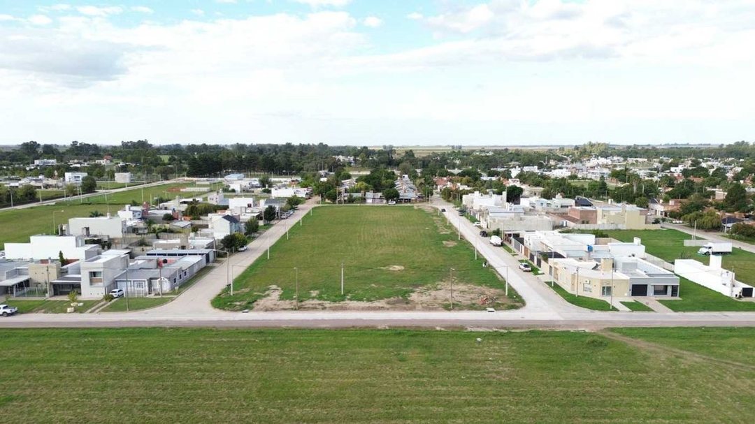 LOTE ZONA RESIDENCIAL - S/ CALLE CATALUÑA - LOTE 9