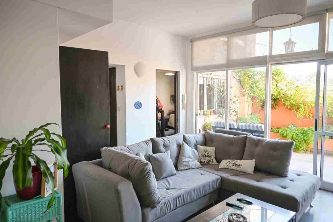 CASA EN PH 4AMB EN VENTA CON PATIO Y TERRAZA
