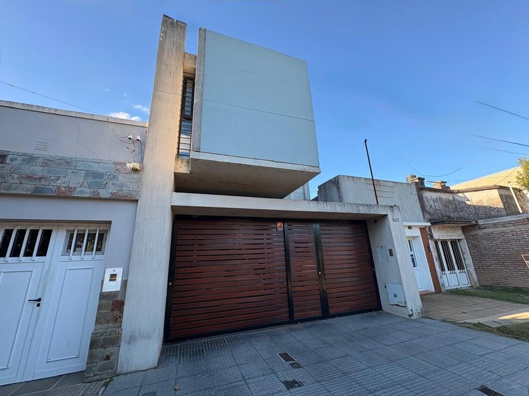 VENTA DE CASA EN SANTO TOME CERCA DE LA COSTANERA